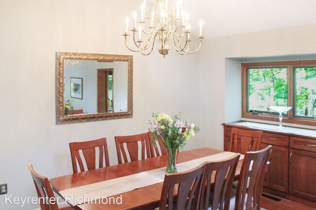 Building Photo - 3 br, 2.5 bath House - 4430 Cheyenne Rd
