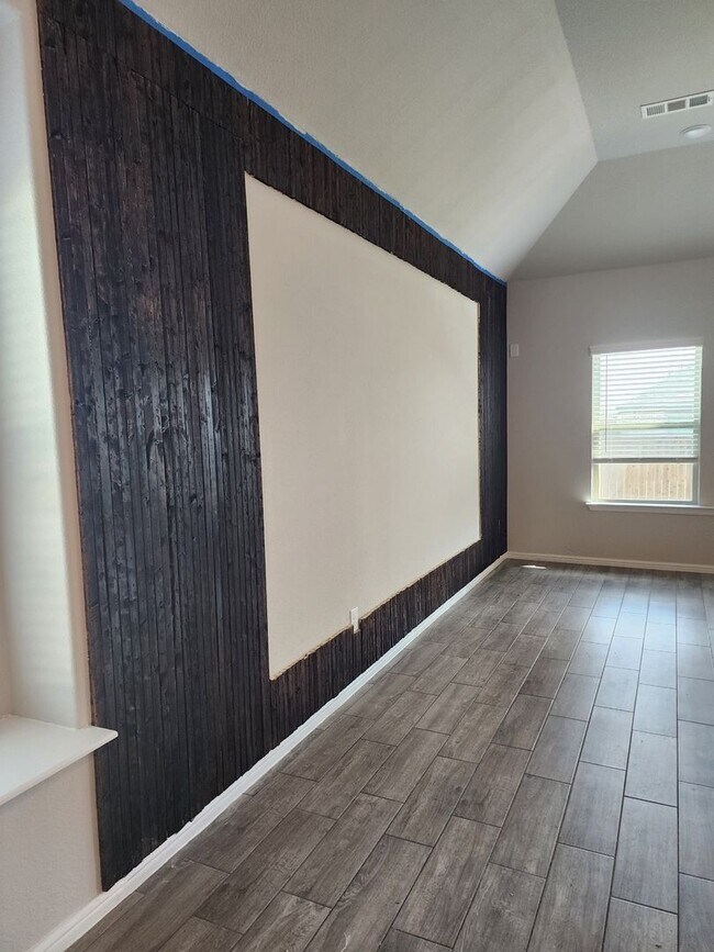 Foto del edificio - Stunning 4-Bedroom Home in Crowley