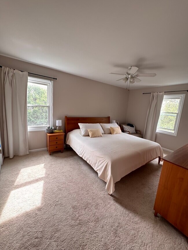 Foto del edificio - 1332 Culpepper Dr