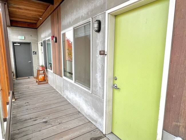 Foto del edificio - ECOFL01