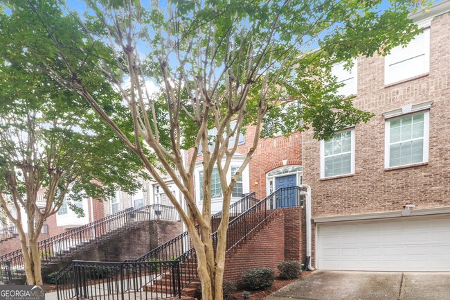 Building Photo - 1711 Highlands View Dr