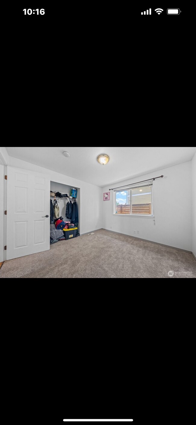 Foto del edificio - 1430 E 59th St