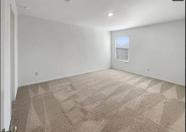Foto del edificio - 369 Sun Bluff Rd