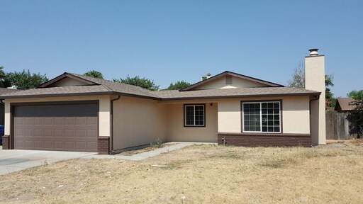 Building Photo - Turlock 3 Bedroom 2 Bath