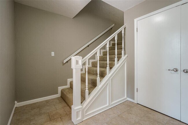 Building Photo - 632 Stag Trail