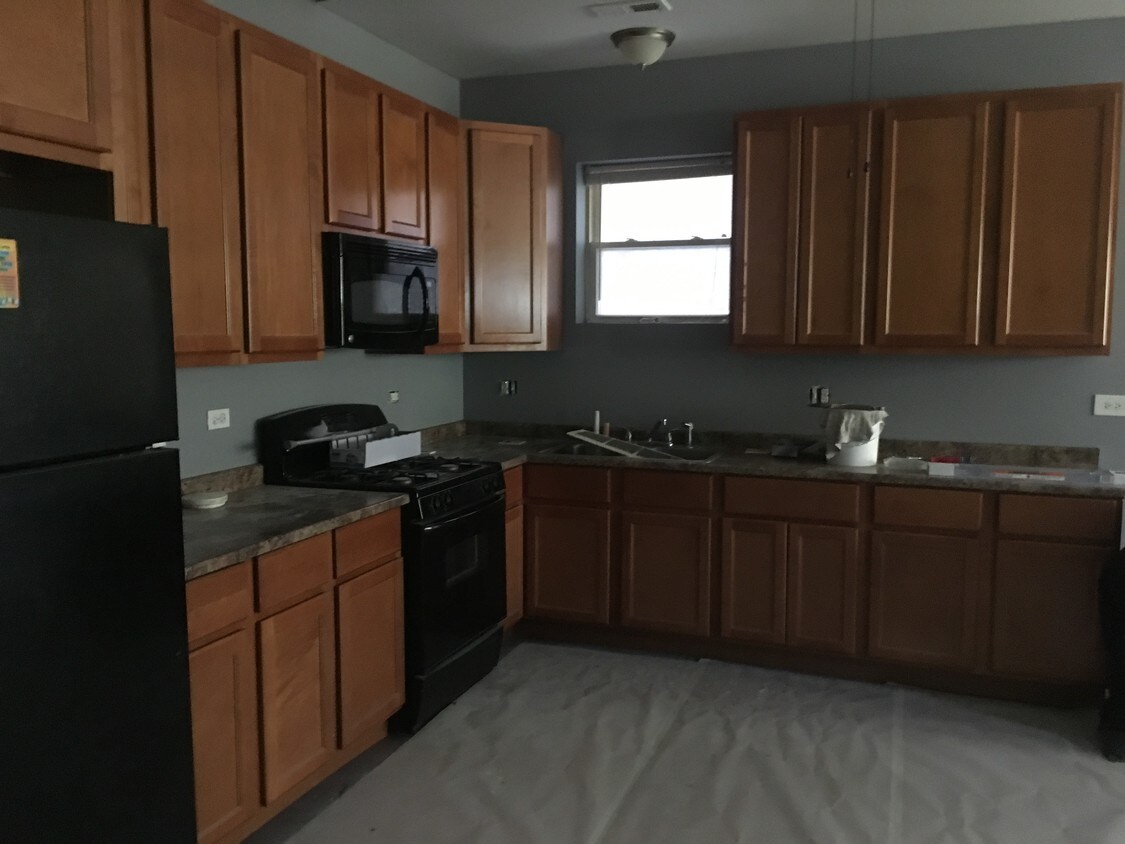 Primary Photo - 1226 S Springfield Ave