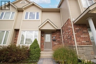 Building Photo - 1625 Purser St