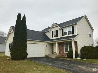 Building Photo - 2105 Aspen Dr
