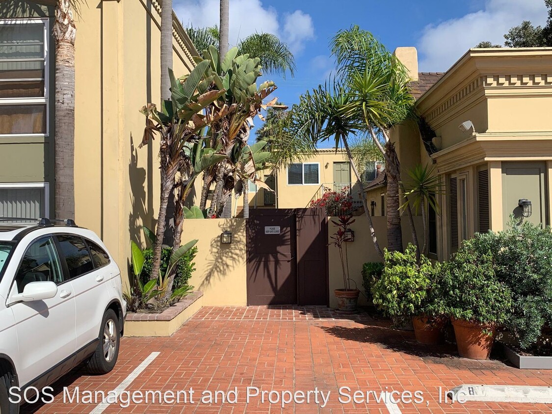 Foto del edificio - 1121-1129 Torrey Pines Rd