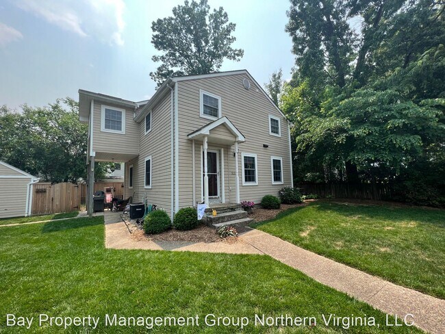 Building Photo - 3 br, 2.5 bath House - 5112 11th Rd S