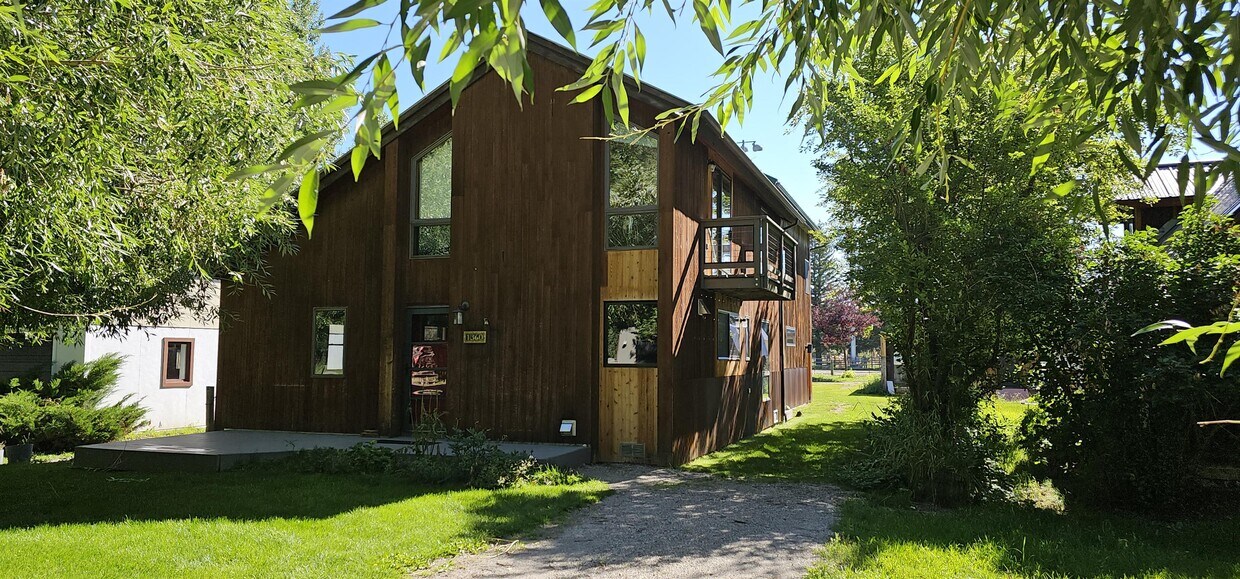 1360 West St, Wilson, WY 83014 House Rental in Wilson, WY