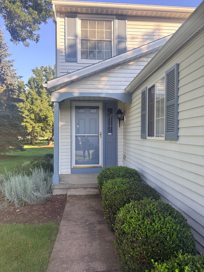 Building Photo - 9602 E Idlewood Dr