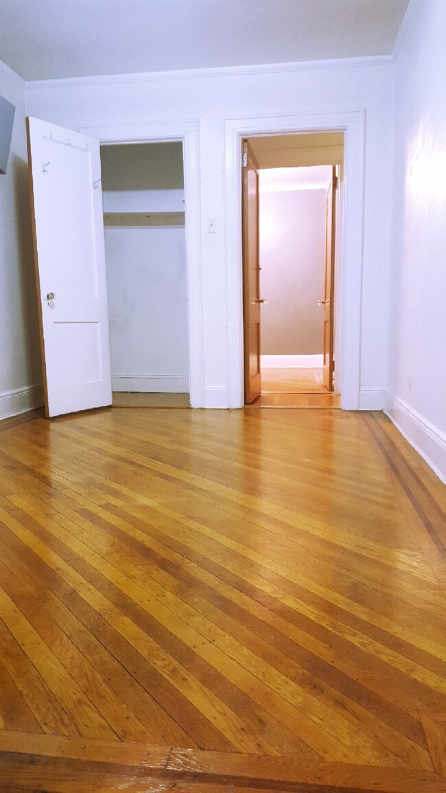 Foto del edificio - 21-69 24th St