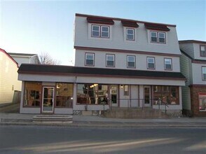 Building Photo - 115 Portland St