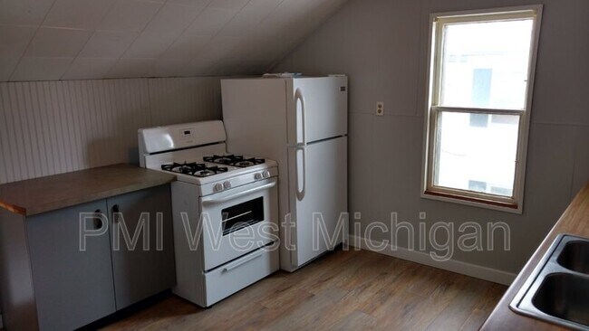 Foto del edificio - 3056 Barrett Ave SW
