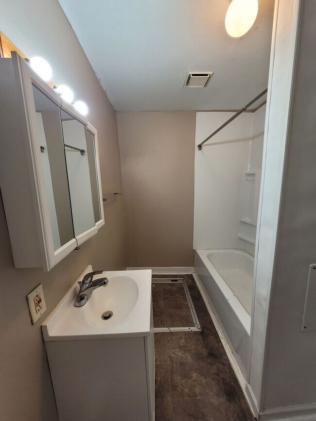 Foto del edificio - 1809-1811 Morton - Four Eight