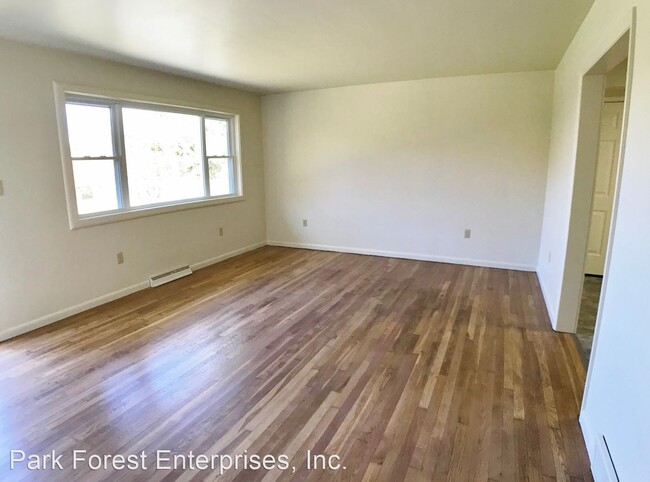 Building Photo - 3 br, 1 bath House - 112 Welty Lane