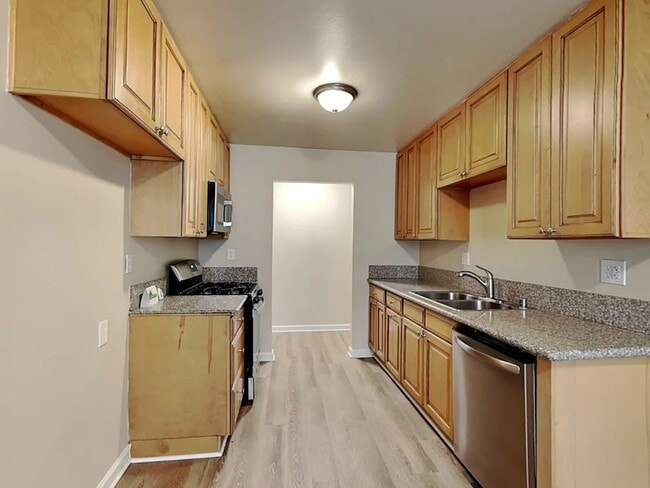 Foto del edificio - 4037 Hale St