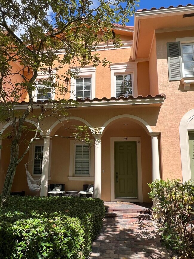 Foto del edificio - 174 Lismore Ln