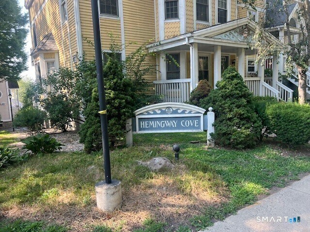 Foto del edificio - 924 Quinnipiac Ave