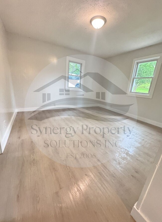 Foto del edificio - One Bedroom House Available Now