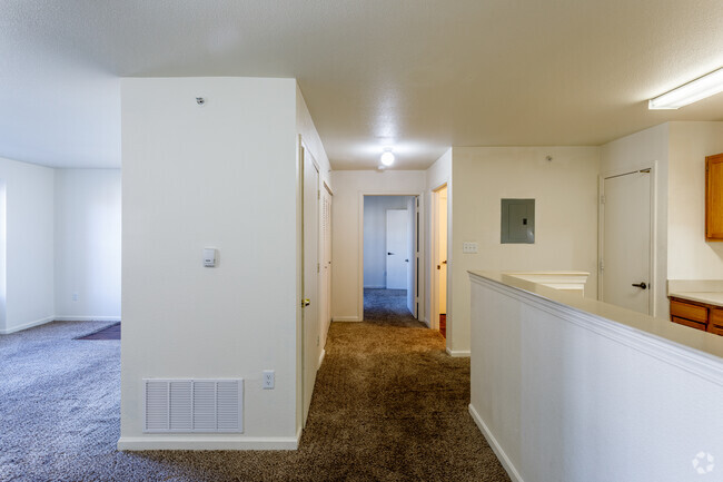 1BR, 1BA - The Alpine - Marston Pointe