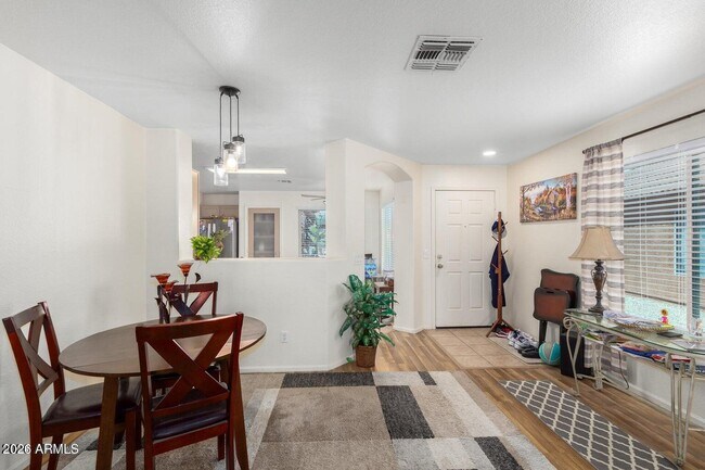 Foto del edificio - 40147 N Cassara Dr