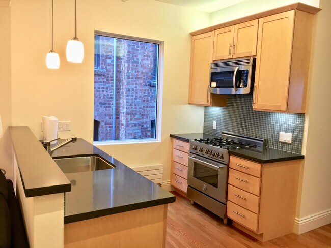 Foto del edificio - 625 Dolores St