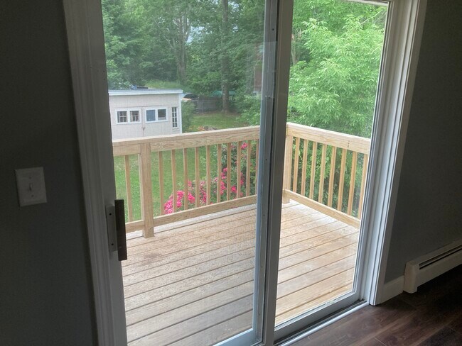 Building Photo - 91 Pickering Rd