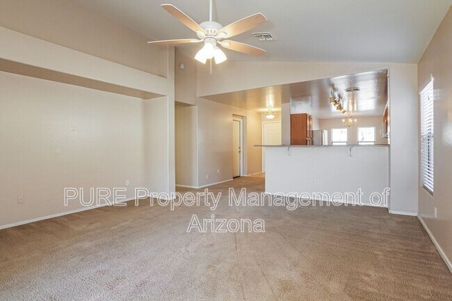 Building Photo - 1517 W Lynne Ln