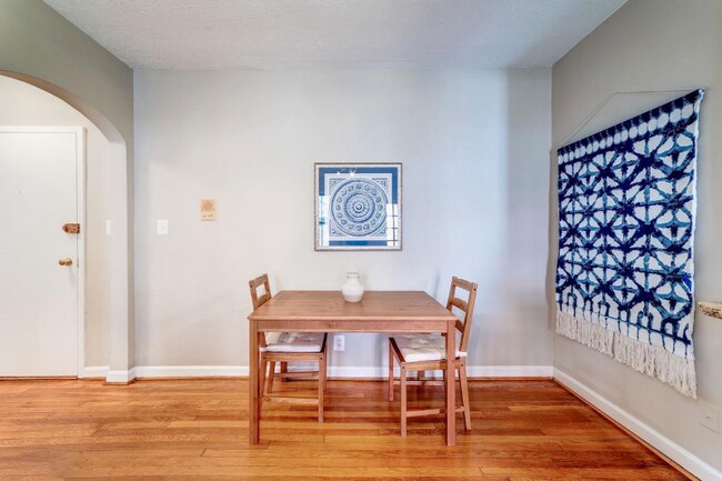 Foto del edificio - 3719 12th St NE