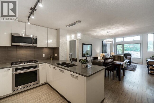 Photo du bâtiment - 1128 Kensal Pl