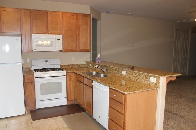 Building Photo - 1149 N Flowing Springs Trail