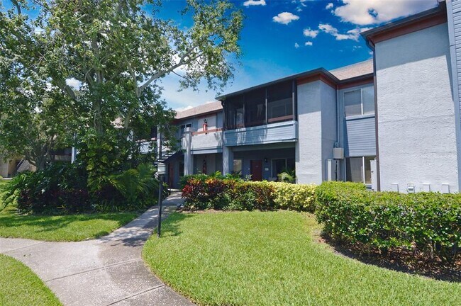 Foto del edificio - 10265 Gandy Blvd N