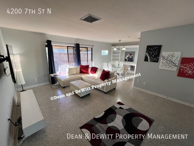 Foto del edificio - 4200 7th St N