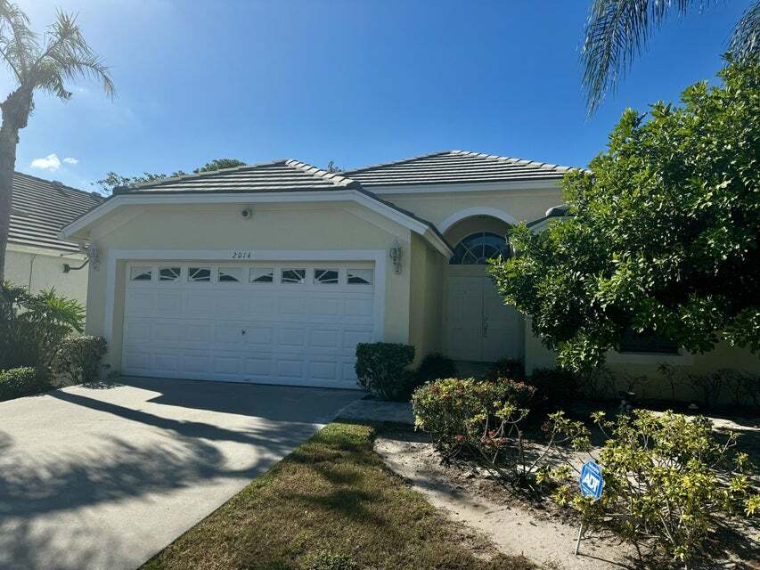 2014 Normandy Cir, West Palm Beach, FL 33409 House Rental in West