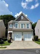 Building Photo - 2852 Briaroak Dr