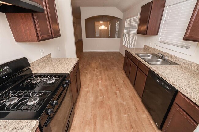 Foto del edificio - 6315 Northdale St
