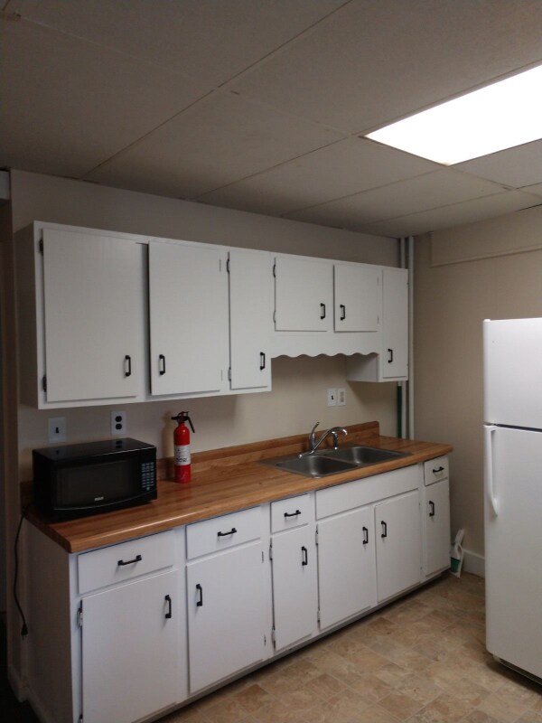 Foto del edificio - 483 N 5th St