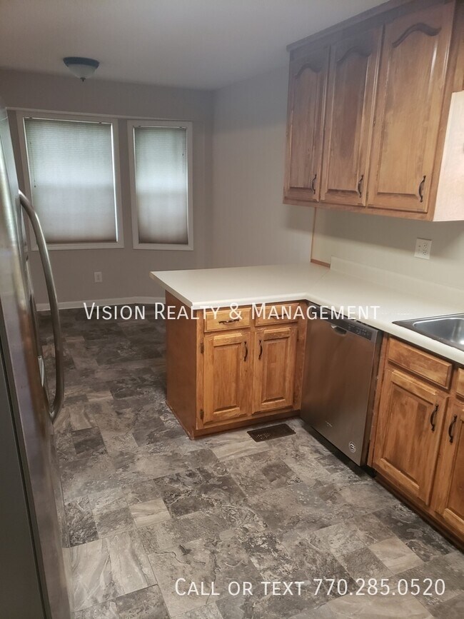 Building Photo - 4BR/3BA Arbor Crossing in Douglasville