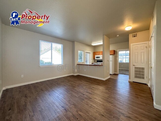 Foto del edificio - 272 W Mallard Dr