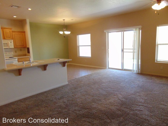 Building Photo - 3 br, 2 bath House - 328 Vineyard Lane