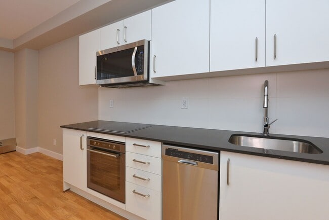 Photo du bâtiment - 190 Jameson Ave