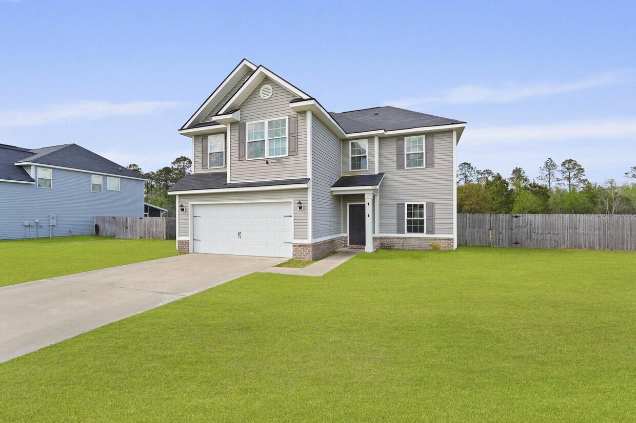 Foto principal - 966 Mustang Ln NE