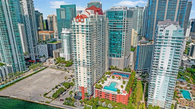 Foto del edificio - 1155 Brickell Bay Dr