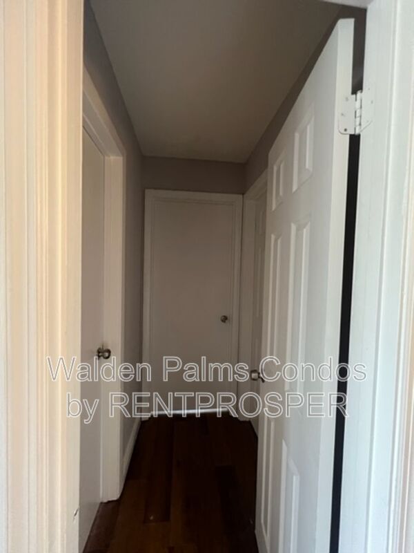 Foto del edificio - 4720 Walden Cir