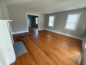 Building Photo - 354 E Cecil St