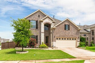 Building Photo - 901 Granger Dr