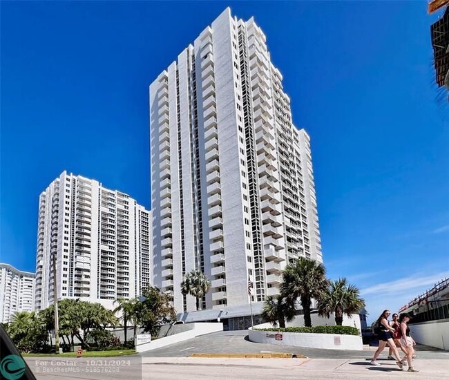 Foto del edificio - 1370 S Ocean Blvd