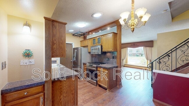 Building Photo - 6713 Fredrick Dr